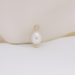 Pearl Charm (Small)