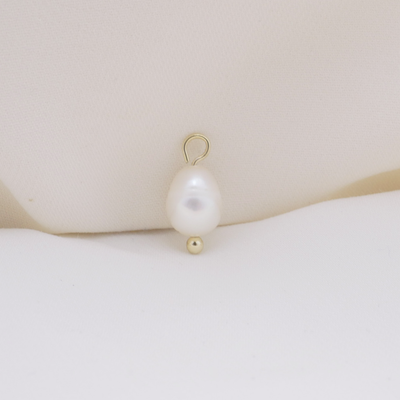 Pearl Charm (Small)