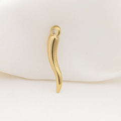 Italian Horn Charm l Pepper (Large)