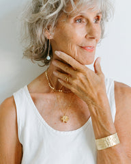 Chai (pendant)